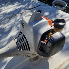  世界のスチール  STIHL FS38 軽量 庭の芝刈りや雑草刈りに