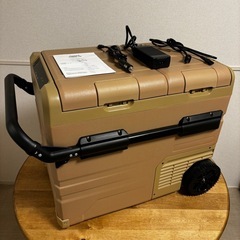 ポータブル冷蔵庫　PowerArQ ICEBERG 45L コヨーテタン　使用回数2回のみ　キャンプ　アウトドア　最大対策