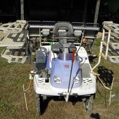 田植え機械　イセキさなえPQ5　5条植え