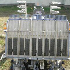 田植え機械　イセキさなえPQ5　5条植え