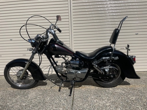 綺麗なジャズ黒カスタム　実働車　出品　マグナ　4ミニ   ミッション　貴重なクラッチ付きの原付バイク