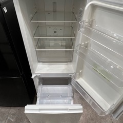 【安心の6ヵ月保証付き！】SHARPの2020年製2ドア冷蔵庫です！