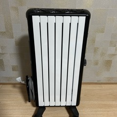 【保証あり】デロンギオイルヒーターMDHU09-BK