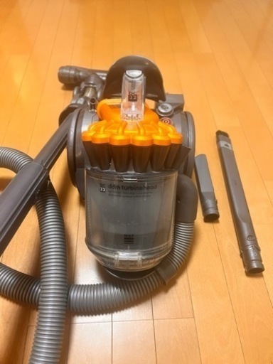 ダイソン　掃除機　DC22　Dyson