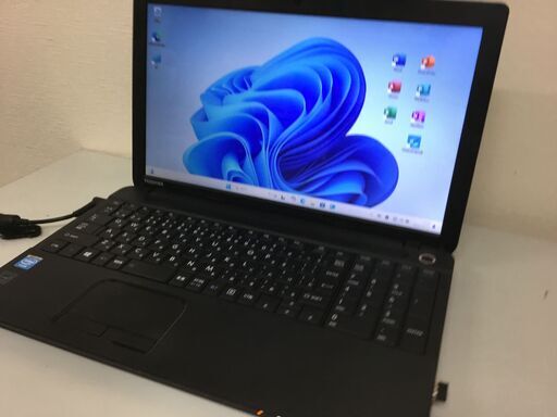 地元還元商品⑦！【美品】ノートパソコン【TOSHIBA】 高速SSD「Win11・Office2021」管理No7