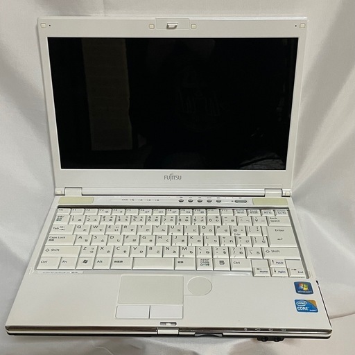 富士通 FUJITSU FMV-BIBLO MG/G73 ノートパソコン 白 ホワイト