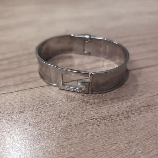 GUCCI グッチ　シルバーバングル　アクセ