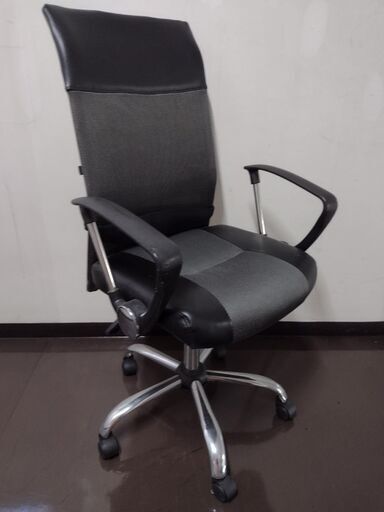 ☆【中古品】ハイバック・メッシュチェア(ブラックカラー)をお売りします。