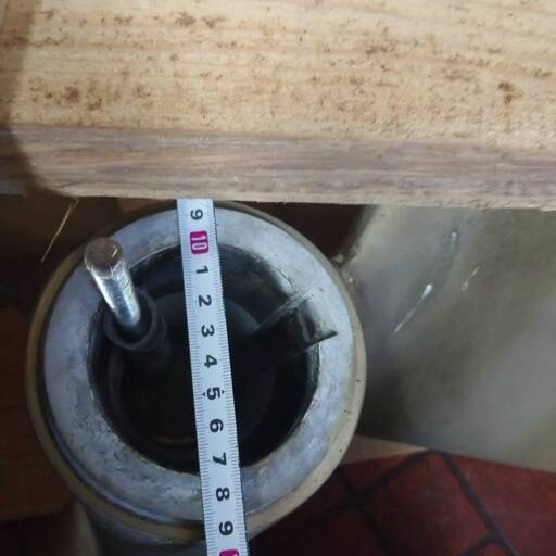 ミカドプロペラ ドイツ製MANのエンジン1200馬力で使用