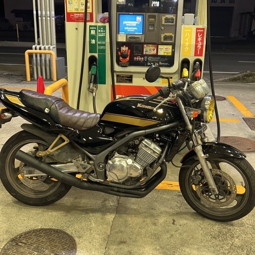 バリオス1型　カワサキ　機関良好　低走行　配送可