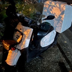 原付 gear UVER フーデリ