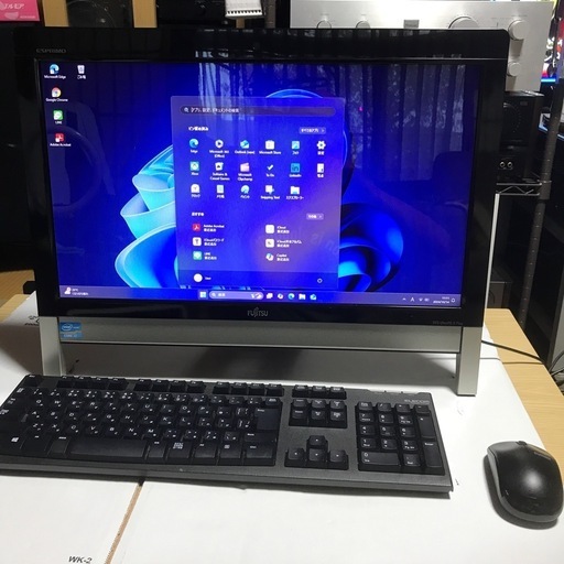 FUJITSU モニター型パソコンWindows11core i7