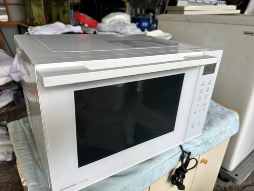パナソニック カウンタートップ オーブンレンジ 23L コンパクトモデル フラットテーブル 遠赤ヒーター 蒸気センサー ホワイト NE-FS301-W