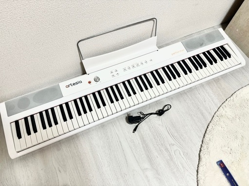 88鍵　電子ピアノ
