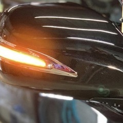 200系ハイエース TypeLS]LEDウィンカードアミラーカバー交換タイプ フットランプ付　  