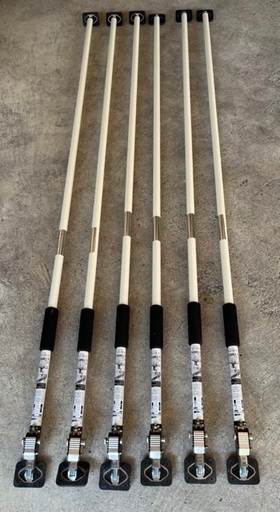 突っ張り棒スタンド(2,100〜3,900mm)