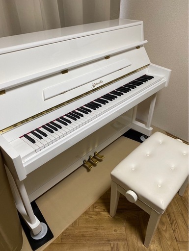 RITMÜLLER アップライトピアノ UP110R2 ホワイト 2022年購入