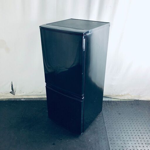 ID:rg219648 シャープ SHARP 冷蔵庫 一人暮らし 中古 2016年製 2ドア 137L ブラック ファン式 両方開き SJ-D14B-B  【リユース品：状態C】【送料無料】【設置費用無料】