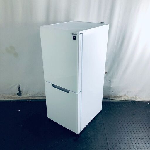 ID:rd24291 シャープ SHARP 冷蔵庫 一人暮らし 中古 2022年製 2ドア 152L ホワイト ファン式 両方開き SJ-GD15H-W  【リユース品：状態B】【送料無料】【設置費用無料】