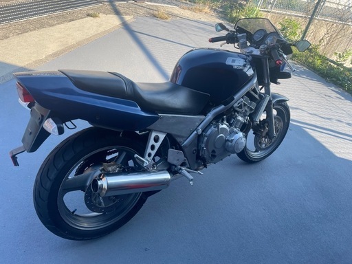 ホンダ　HONDA cb-1 NC27