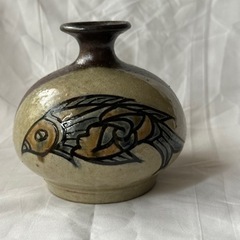 金城敏男　壺屋焼　魚文、海老文　酒器、一輪挿し　出品1 金城敏男 壺屋焼 魚文、海老文 酒器、一輪挿し 出品1