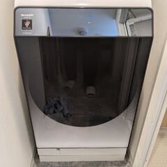22年製】シャープドラム式洗濯機 ES-W114
