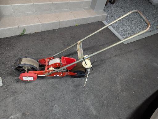 種まき機　ごんべえ HS-800 向井工業