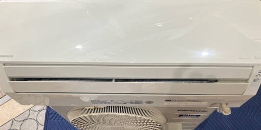 商談中⭐️美品❗️✨2022年製パナソニックエアコン2.8k(10畳用)❗️標準取付込み‼️✨