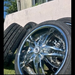 急ぎの為お値下げしました！タイヤ、ホイール、ナット付き^ - ^
