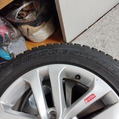 エクストレイルのスタッドレス