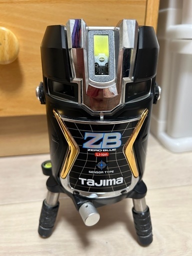 レーザー墨出し機