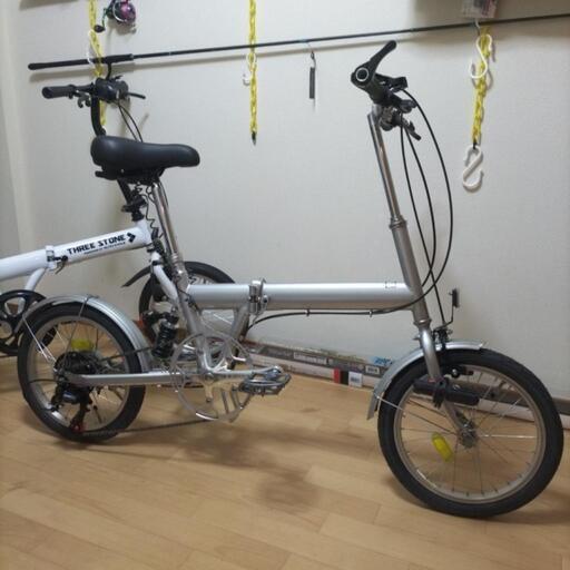 #折り畳み自転車16インチ　新品パーツ約￥40000以上組み込みリメイク？カスタム？10月20日迄に取り引き成立支払い出来る方は￥25000に値引きします今なら輪行袋とヘルメットとワイヤーロックもサービスします10月20日までの限定サービスですので20日以降は価格も戻しサービスも無しですのでお早めに