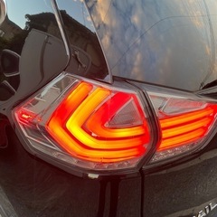 日産エクストレイル t32社外ファイバーテールランプ