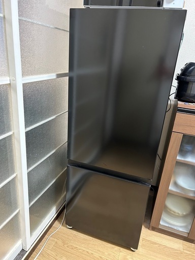 1人用冷蔵庫162l