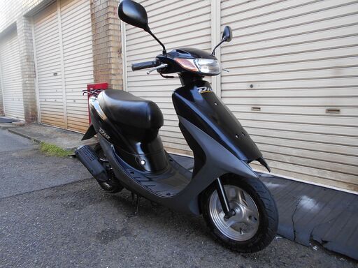 ライブディオ　後期型　2スト　Dio　スピード抜群　バッテリー・グリップ新品　ガソリン満タン