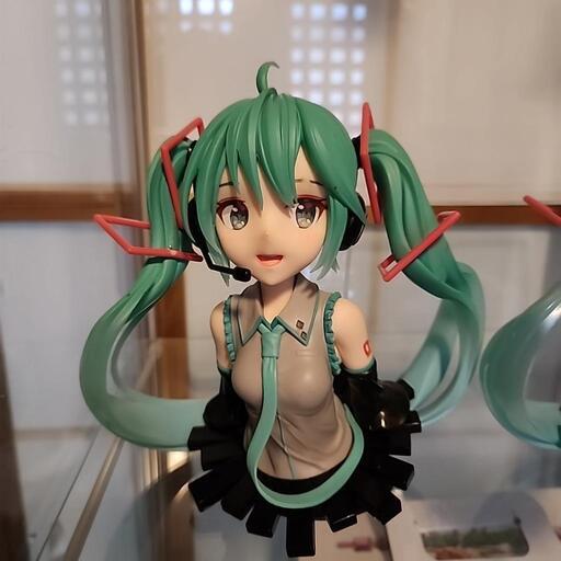 タイトーくじ 初音ミク　39の日 記念くじ A賞＆ラストハッピー賞 胸像フィギュア(A賞＆LH賞カラーver.)