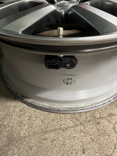 【Chuckey】レクサスNX純正タイヤ&ホイールセット③ レクサス NX 純正ホイール Chuckey】レクサスNX純正タイヤ&ホイール