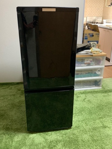 三菱製　一人暮らしに丁度良い冷蔵庫