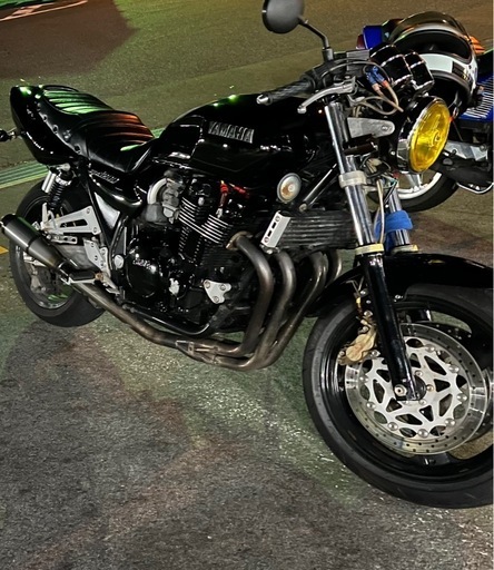 ヤマハ XJR1200