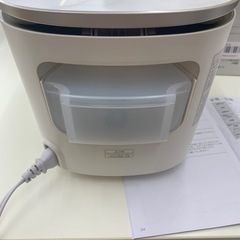 美品　Panasonic スチーマーナノケア