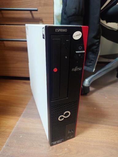 FUJITSU FMVD38001 ESPRIMO D588/v　Core i3 8100 3.60GHz 8GB