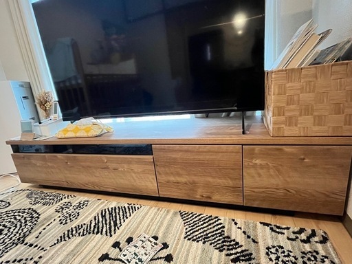 ロウヤ　180センチ　テレビ台