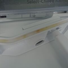 ヤマダセレクト　ガラストップ　ホワイト　358L 3ドア 冷凍冷蔵庫 REFAGE　YRZ-F36K　2022年製