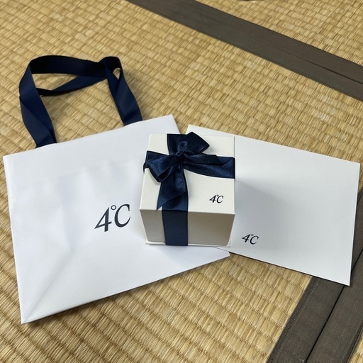 新品未開封4°Cネックレス