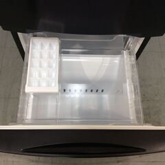 （11/21受渡予定）YJT9670【TOSHIBA/東芝 2ドア冷蔵庫】美品 2023年製 GR-U15BS-W 家電 キッチン 冷蔵冷凍庫 右開き 153L