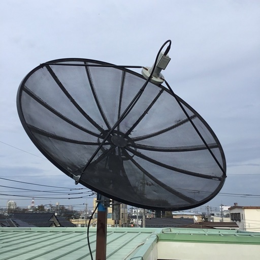 海外衛星受信用アンテナ