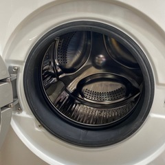 コンパクト?AQUA 8kgドラム式洗濯機 2017年製 AQW-FV800E ドラム式全自動