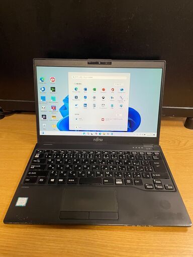 富士通 LIFEBOOK WU2/C3 FMVWC3U27 core i5 8世代
