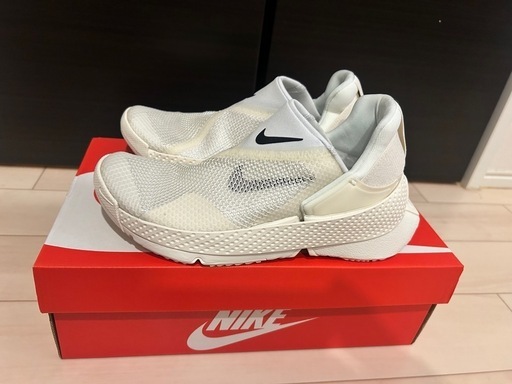 新品　NIKE ゴーフライイーズ　23cm