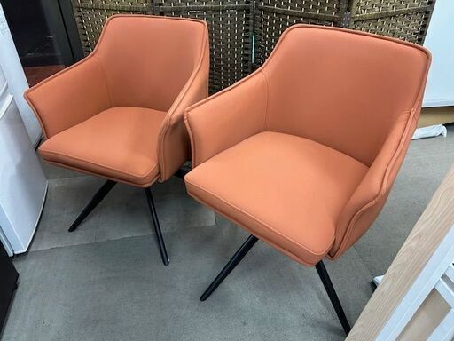 Lotus ロータス ダイニングチェア 2脚セット 回転椅子 オレンジ Lotus ロータス ダイニングチェア 2脚セット 回転椅子 オレンジ